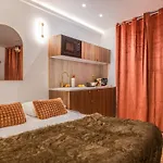 Chine-4 City View Air Conditioner Apartment 4 Pax